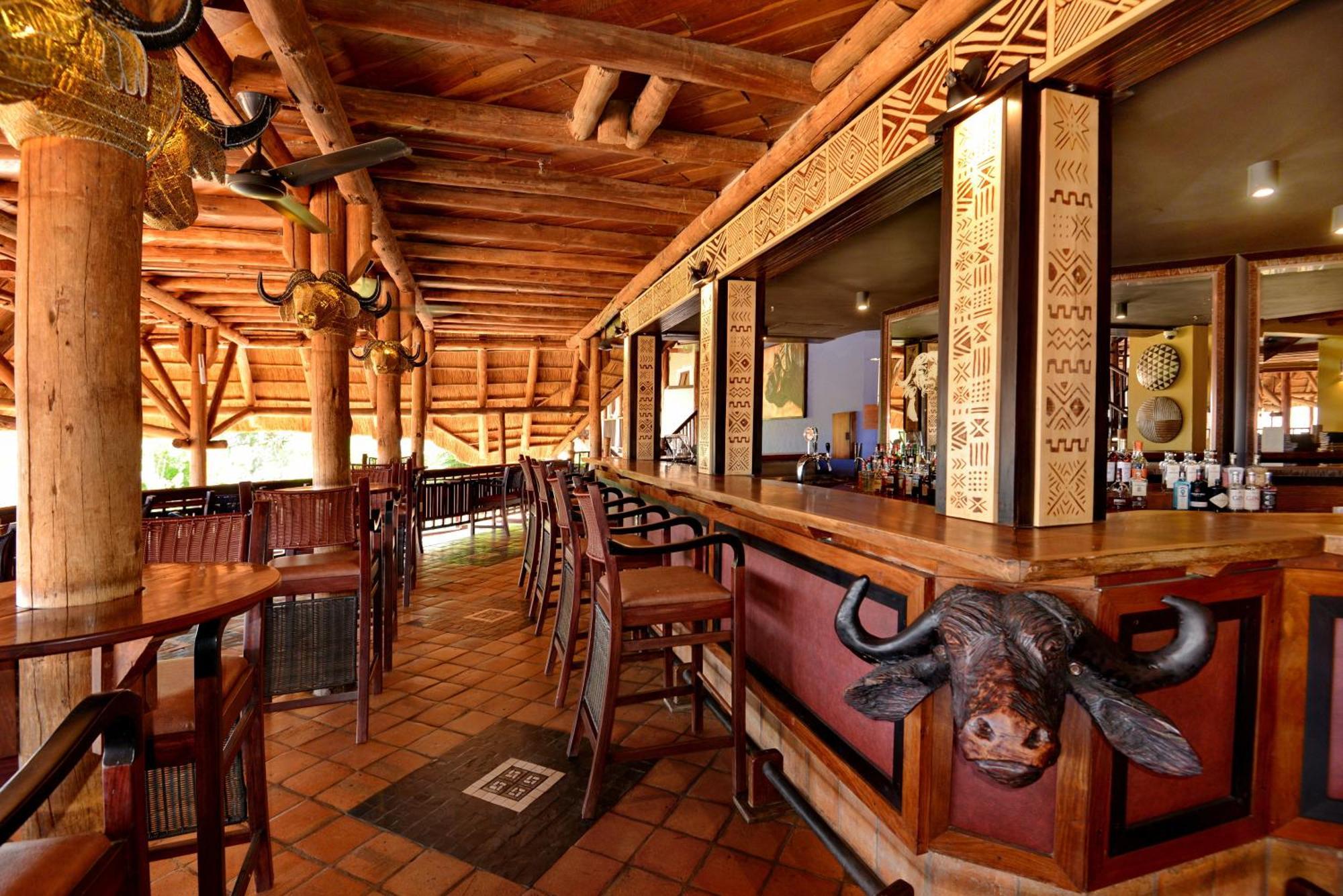 Victoria Falls Safari Lodge Eksteriør billede