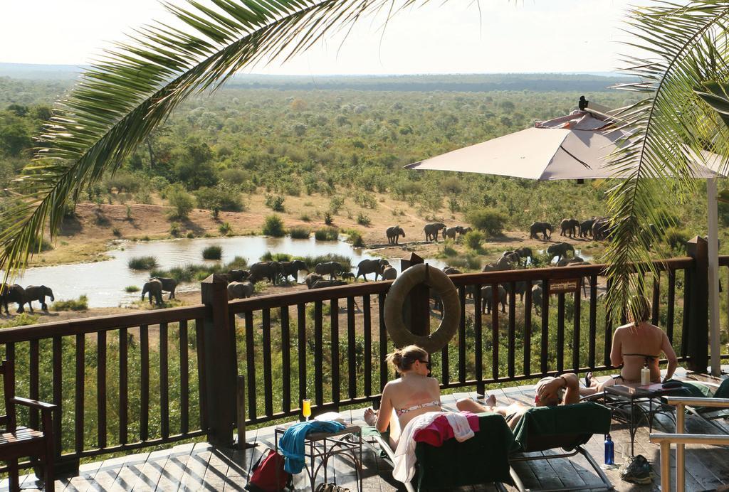 Victoria Falls Safari Lodge Eksteriør billede