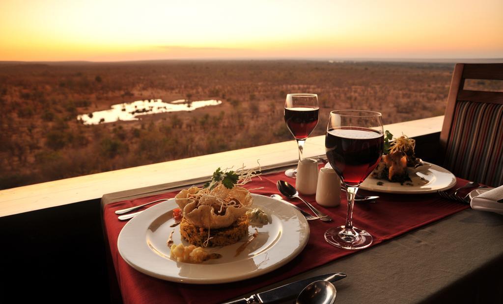 Victoria Falls Safari Lodge Eksteriør billede