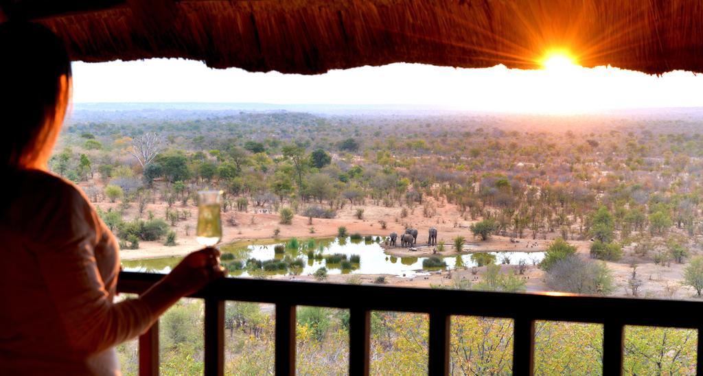 Victoria Falls Safari Lodge Eksteriør billede